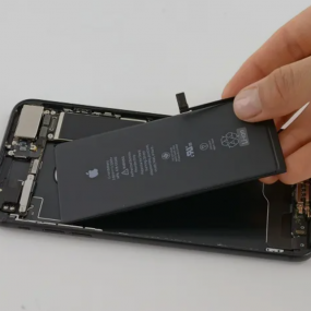 Thay pin iphone 8plus 