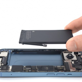 Thay pin iphone 14/14plus 